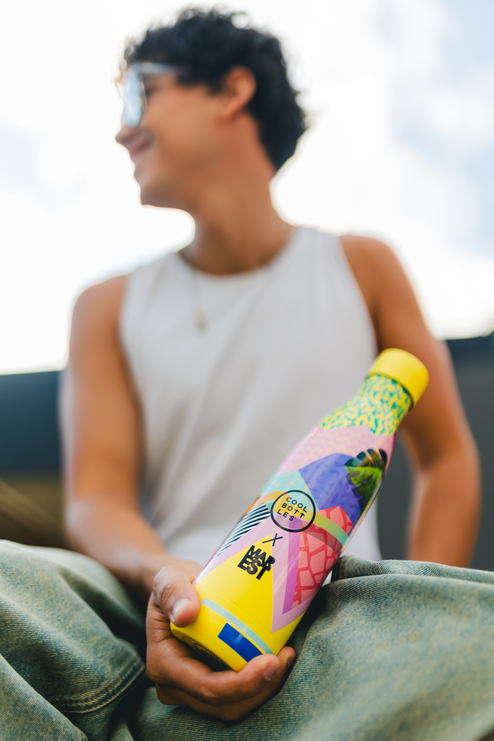 elegantni-termolahev-cool-bottles-midnight-plaz-dovolena